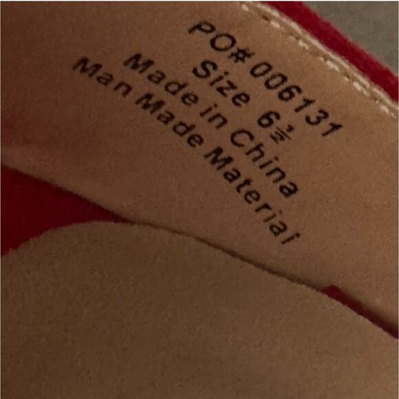 Journee Collection Womens Nairri Platform Sandal Red Size 6.5 Faux Suede - Picture 8 of 8